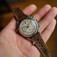 Load image into Gallery viewer, 【STOCK】The Chronograph プレ "PRE"
