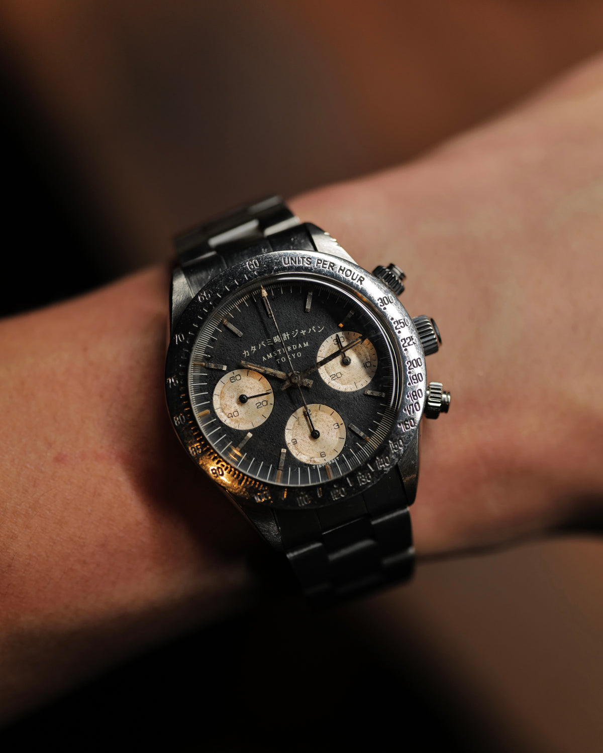 The Chronograph クロ "KURO"