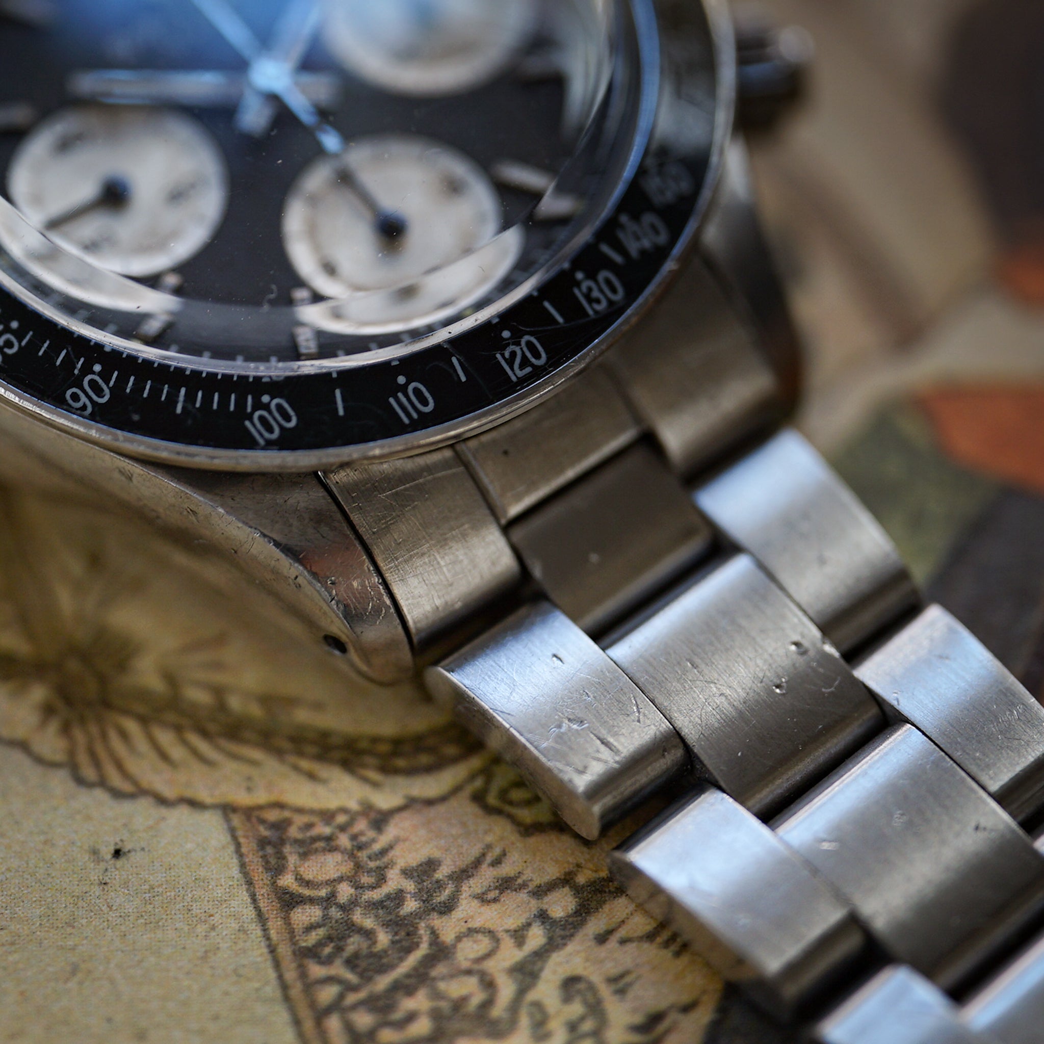 The Chronograph クロ "KURO"