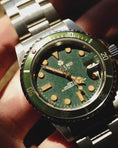 Load and play video in Gallery viewer, 【STOCK】 The Diver "MONSTERA"
